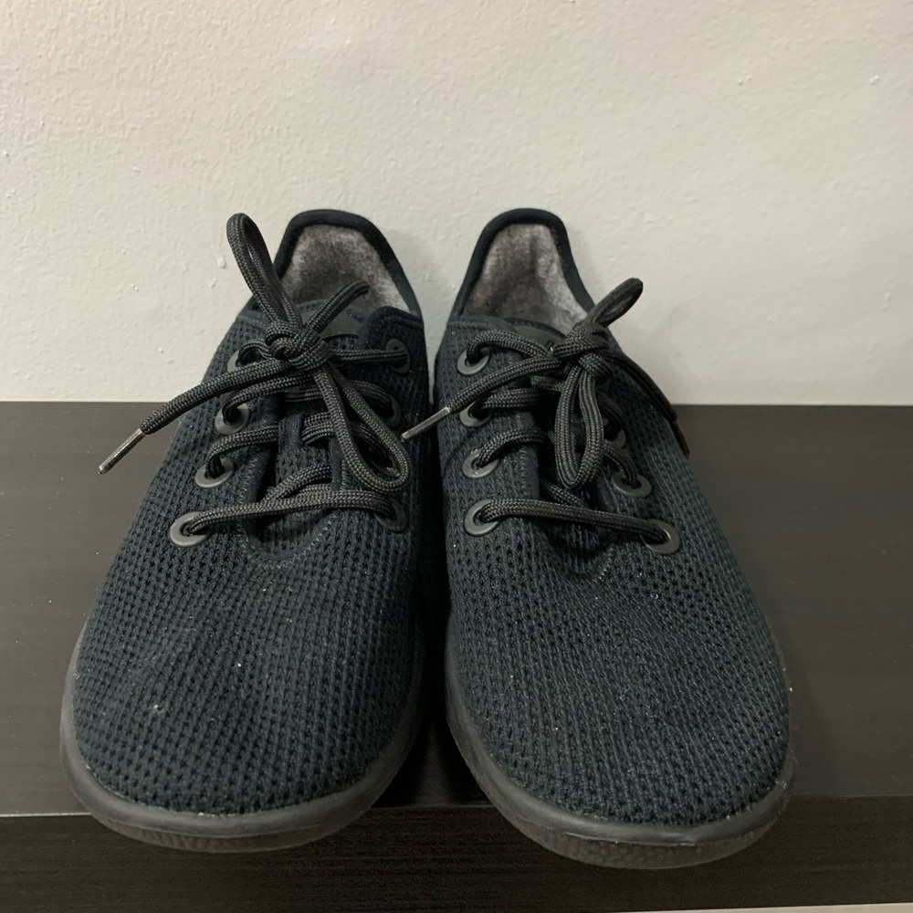 allbirds shoes size 9